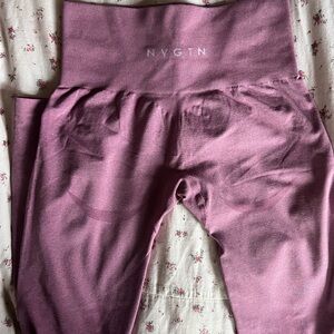 NVGTN Mauve High-Waisted Leggings